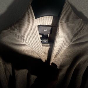 H&M Beige Turtleneck Regular Fit